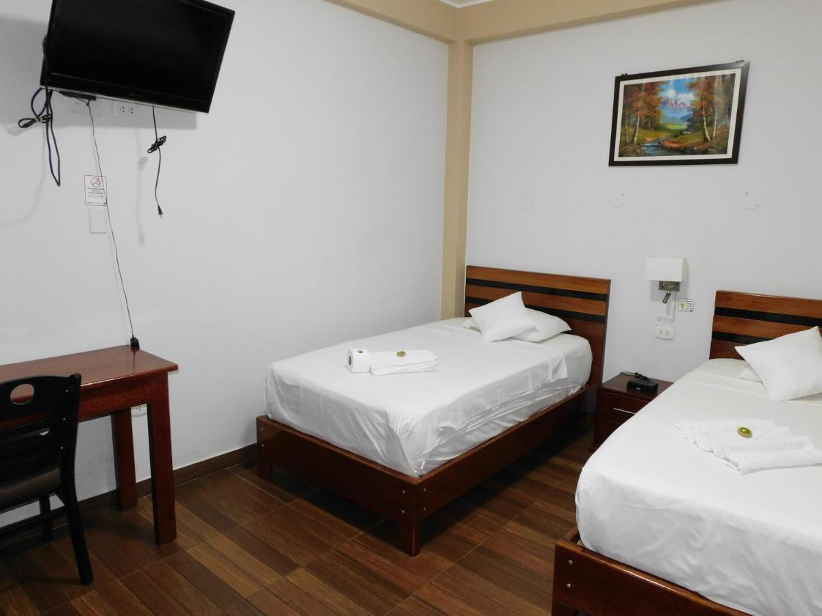 Hotel Tambopata Inn Puerto Maldonado Dış mekan fotoğraf