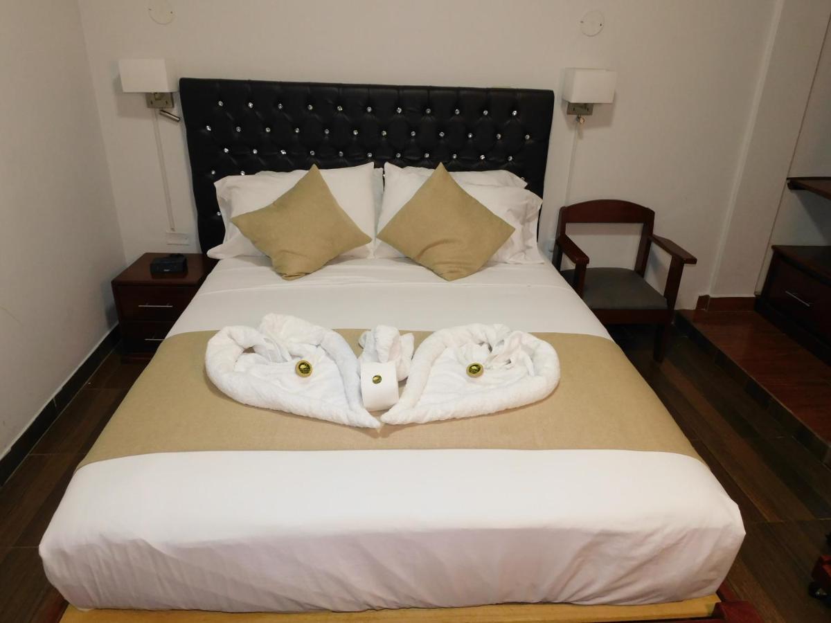 Hotel Tambopata Inn Puerto Maldonado Dış mekan fotoğraf
